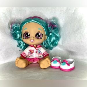 Kindi Kids Fun Time Dr. Cindy Pop 10” Doll